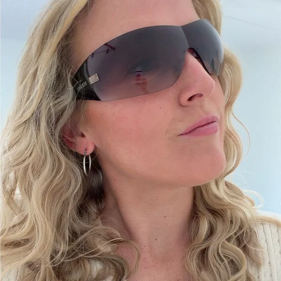 Versace | Accessories | Versace Ve254 Rimless Wrap Around  display picture 2